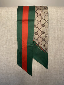 Gracie Small Scarf Logo with Green & Red