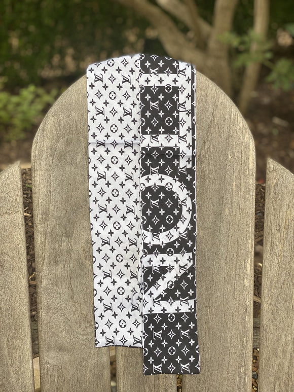 Lauren Small Scarf Logo Black & White